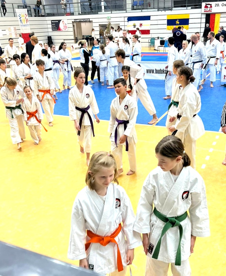 016 IMG 20230507 210654 edit 585091635856551