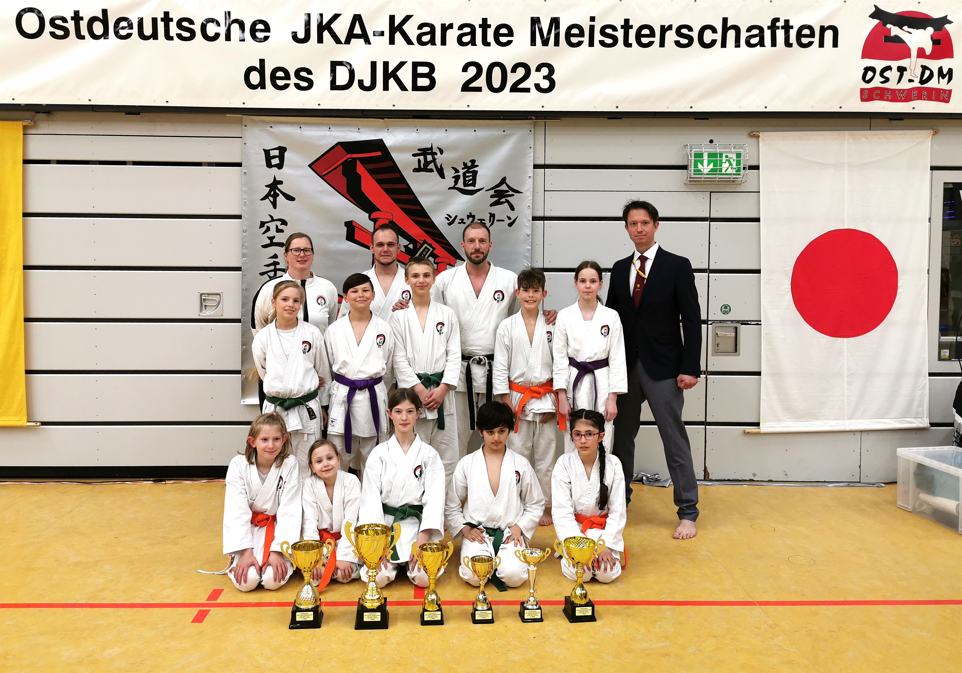 054 IMG 20230507 200251