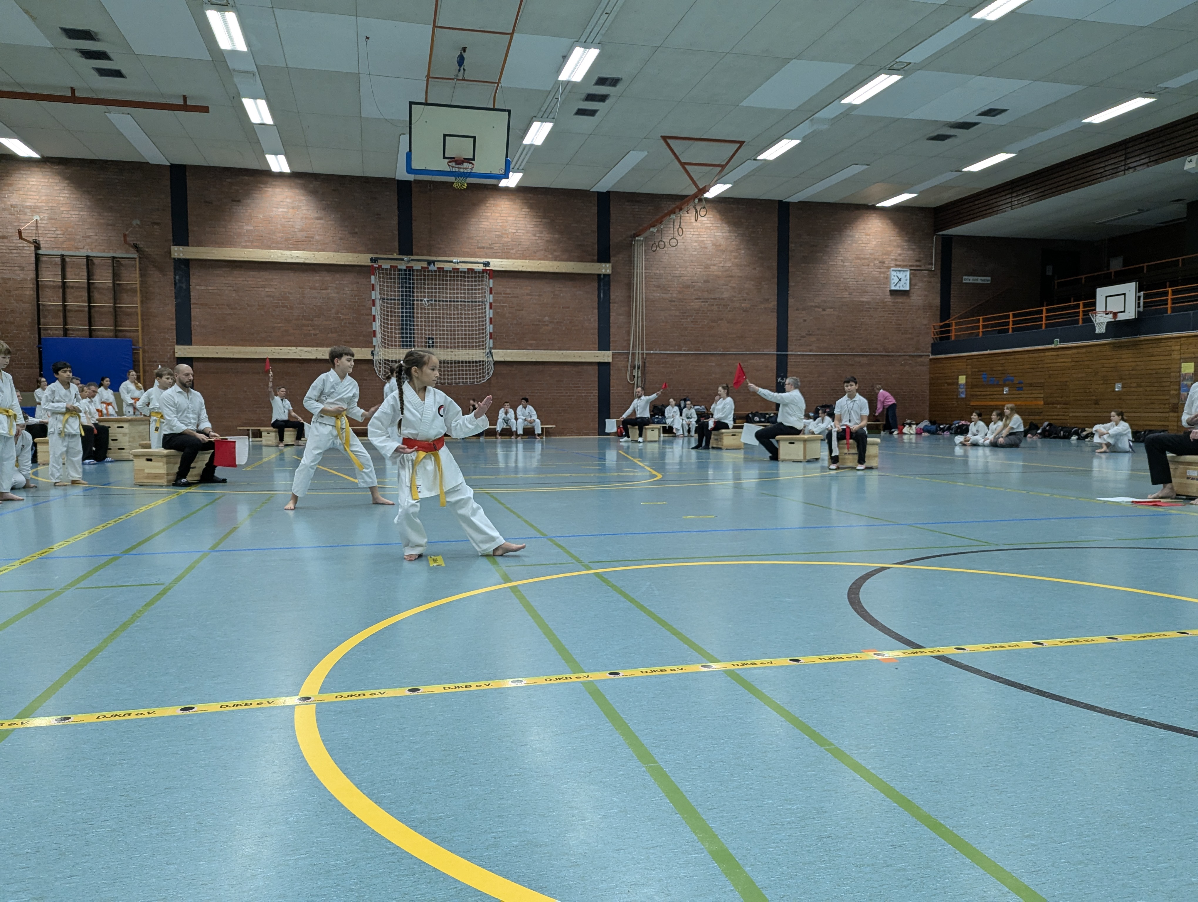 B PXL 20251206 093904126 Arthur